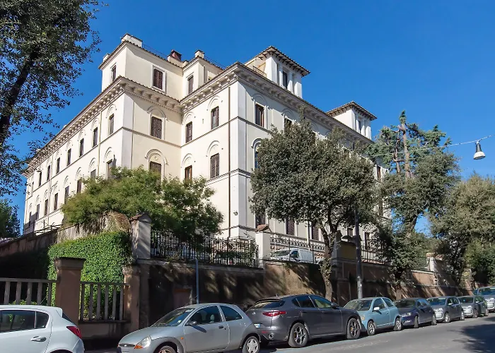Delle Civette 3*