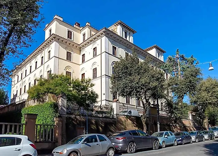 Delle Civette 3*