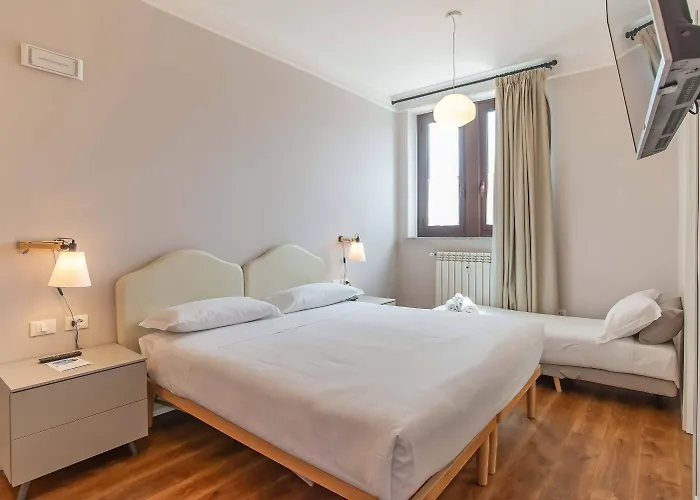 Delle Civette 3* Rome